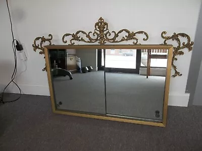 Rare Vintage Hollywood Regency Medicine Cabinet W/ Ornate Brass & Sliding Doors • $395