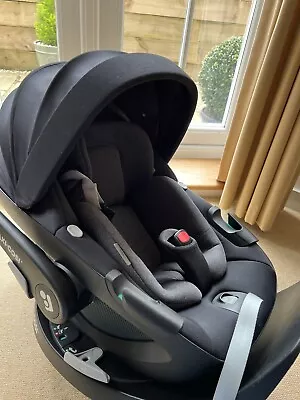 Maxi Cosi Pebble 360 Car Seat And Isofix Base Familyfix 360 • £160