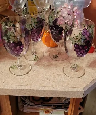  Set Of 4 Hand Painted Purple Grape Wine Glasses • £41.45