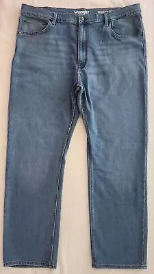 Wrangler Men's Jeans Regular Fit Straight Leg Stretch Size 40X32 (40X31.5) • $5.29