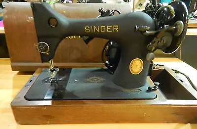 Vintage Heavy Duty Singer 128 Sewing Machine Bentwood Case Godzilla Crinkle • $189