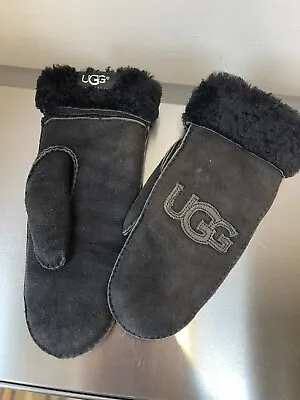 Ugg Logo Sheepskin Shearling Winter Gloves Mittens S/M • £34