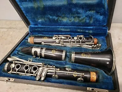 Selmer Paris Wooden Professional Bb Clarinet Plays Fantastic! • $895.95