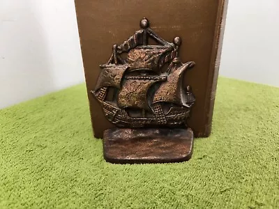 VINTAGE CAST IRON METAL SAIL BOAT SHIP NAUTICAL BOOKENDS Small Heavy Old • $19.99