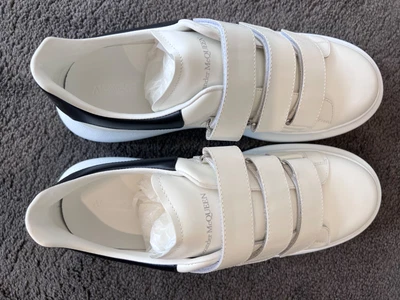 $450 • Buy Alexander Mcqueen Oversized Touch-Strap Sneakers Size 44 IT/EU