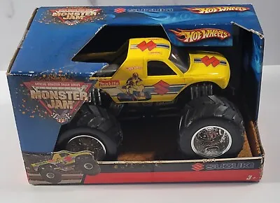 Mattel 2006 Monster Jam 1:24 Diecast Toy Monster Truck Suzuki Makita NOS -IN BOX • $44.99