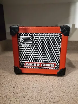 Roland MICRO CUBE 2 Watt Guitar Amp • $39