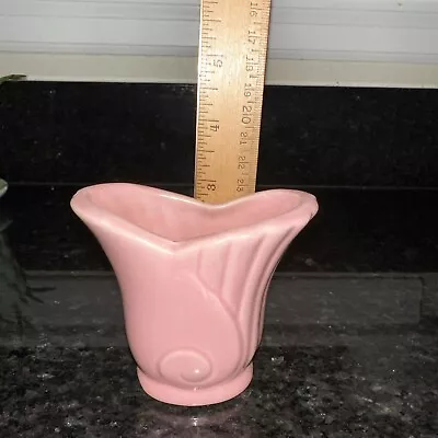 Vintage Mid Century Ceramic Art Deco Pink Pottery Vase • $10