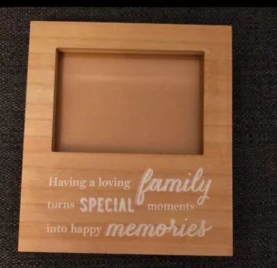 Family Photo Frame . 6x4 Aperture. • £5.99