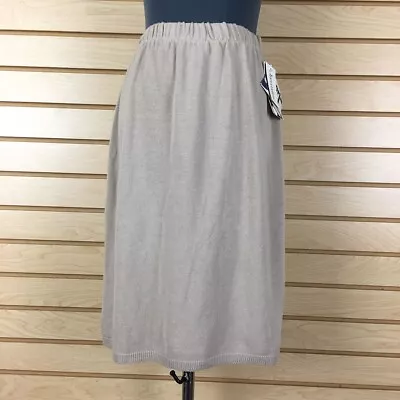 NWT Southern Lady Straight Knit Skirt M Beige Acrylic Knee Length • $11.10