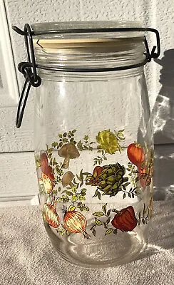 Vintage Corning Spice Of Life 1.5 Liter Glass Mushroom Tomatoes Container Jar • $16.96