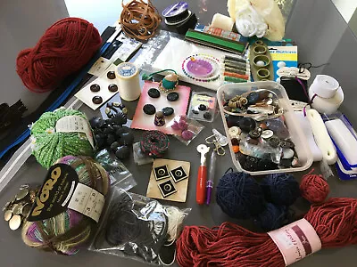 £4.99 • Buy Haberdashery Bundle. Zips, Tapes, Wool, Vintage Buttons, Enamel Thimble & More