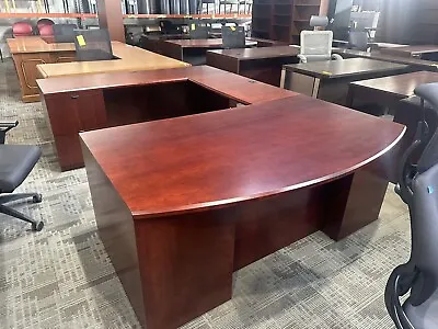 6'x9' Executive Bow Front U Shape Desk By OFS In Solid Cherry Wood Finish • $948