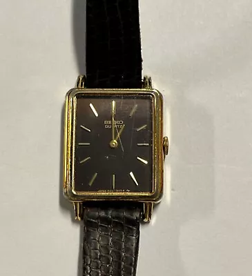 Vintage Seiko Quartz Women's Wrist Watch - Model No. 0D0894 • $50