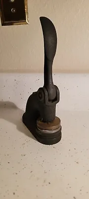 Vintage Cast Iron Seal Press Stamp Gruver Builders 1891 (?) Excellent Condition  • $150