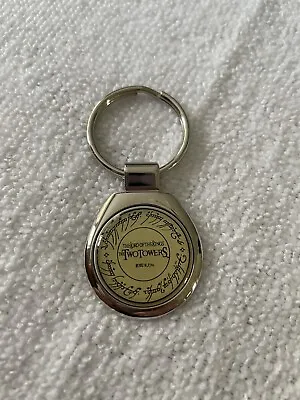 Lord Of The Rings LOTR Two Towers Film Metal Keyring (Collectible Tolkien) • £8