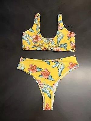 Zaful Tropical Bikini Swim Suit Top & Bottoms large Yellow • £15.43