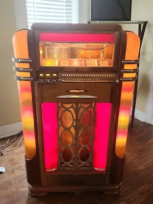 1939 Wurlitzer Jukebox Model 500 • $6000