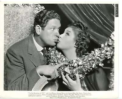 Vintage 8x10 Photo The Big Broadcast Of 1937 Bob Burns & Martha Raye • $15.99