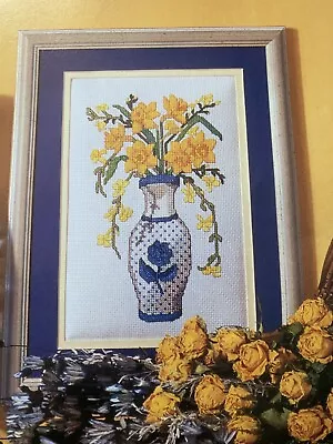 Touch Of Elegance Spring Daffodils In Vase Floral Cross Stitch Design Chart • £1.29