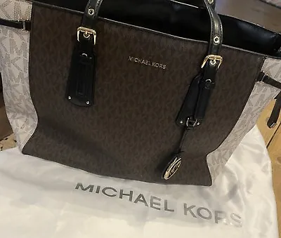 Michael Kors Jet Set Large Travel Tote Bag • $48