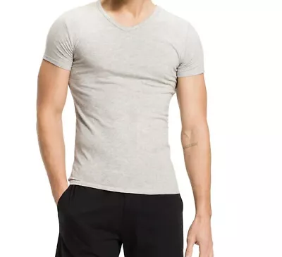 Tommy Hilfiger Men's Premium Essential Cotton T-shirt • £9.99