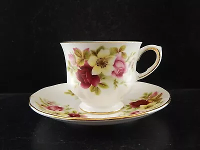 Precious Porcelain English RIDGWAY Queen Anne Mug Vintage Bone China A294 • $44.11