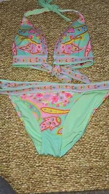 NWOT Victorias Secret 2 Piece  Swimsuit Top SMALL Bottom MEDIUM  • $34.99