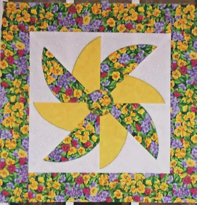 Scrappy Whirligig Floral Pansy Print Mini Quilt Top Only Appx 22 In.sq #2115 • $16.99