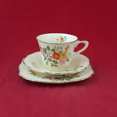 J & G Meakin Sunshine Teacup Saucer & Tea Plate - 8036 OA • £20