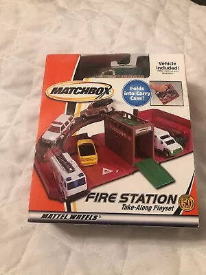 Matchbox 1:64 Scale FIRE STATION TAKE-ALONG PLAYSET CARRY CASE W/ 1 Vehicle • $19.95