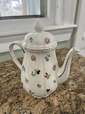 Villeroy & Boch Petite Fleur Teapot  9” Tall • $59.99