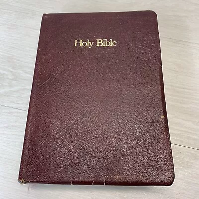 Vintage Holy Bible New American Edition Giant Print Catholic Edition Nelson 1976 • $19