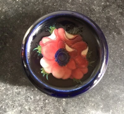 £59.95 • Buy Stunning Moorcroft Cobalt Blue With Anemone Pattern 11.5 Cm Art Pottery Bowl