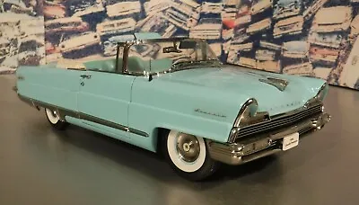 1956 Lincoln Premier Convertible (open) By Sunstar Platinum 1:18 Scale Turquoise • $167.60