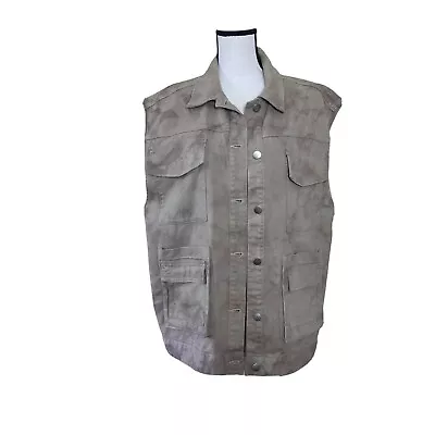 H&M Divided Size M Military ￼￼Vest Casual ￼Tie Dye Beige Brown Button Front ￼￼ • $13