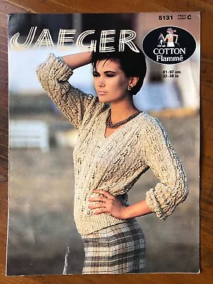 Jaeger 5131 Knitting Pattern Ladies Boucle DK Leaf & Rib Pattern V-neck Sweater • £1.75
