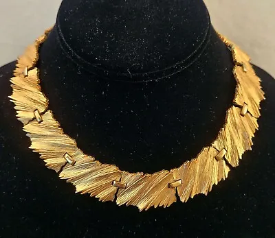 Trifari Signed Vintage Brushed Gold Tone MCM Brutalist Link Choker Necklace • $65