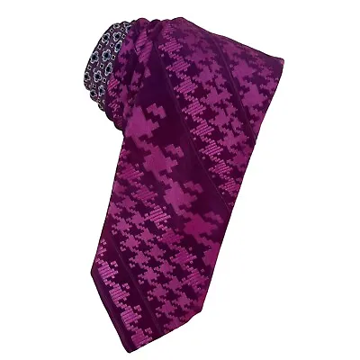 Robert Graham Silk Blend Neck Tie 59L 3.25W Purple Houndstooth Made In USA • $17.99