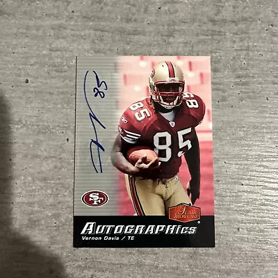 2006 Fleer Flair Showcase Autographics Vernon Davis RC Auto #AU-VD 49ers • $19.99