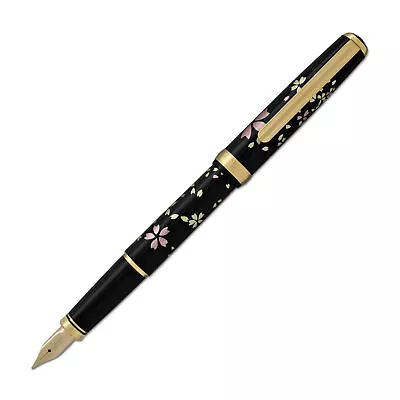 Platinum Classic Maki-e Fountain Pen In Cherry Blossom - 18K Gold - Medium • $304