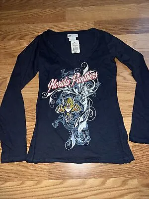 $15 • Buy Women's Florida Panthers V-Neck Long Sleeve T-Shirt, Blue Only Large Left