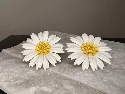 Vintage Enamel Daisy Pierced  Earrings. Flower Power Mod • $5.50