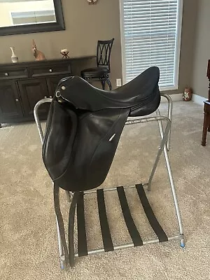 Warendorf 17.5  Monoflap Dressage Saddle • $575