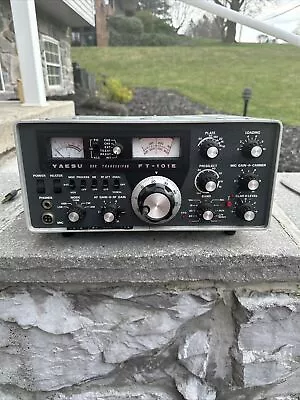 Yaesu FT-101E HF Transceiver - Nice Condition - Powers On • $399.98