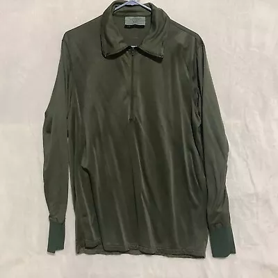 US Military Sleeping Shirt Heat Retentive Green SZ M Long Sleeve 1/4 Zip USGI • $28.50