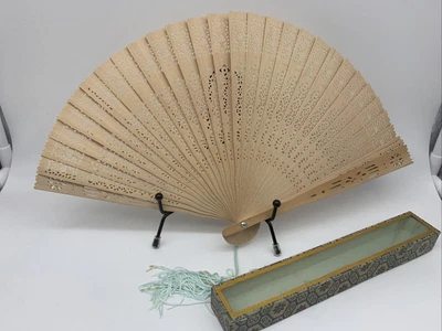 £8.99 • Buy STUNNING - Vintage HAND FAN - Wood Wooden - Boxed