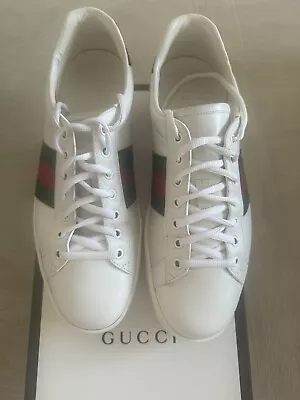 Men’s Gucci Shoes Size 9 • $280