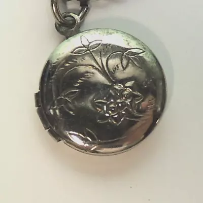 Vintage Round Locket Floral Etched Silver 16 Inch Necklace • $5.95