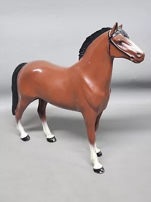 Vintage Hartland Brown Bay Walking Horse • $15.99